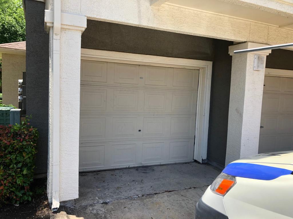 Plano TX 75025 Single Car Garage Garage Door Repair Panels replacement